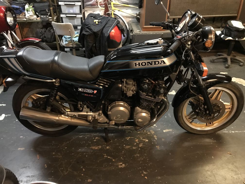 cb900f